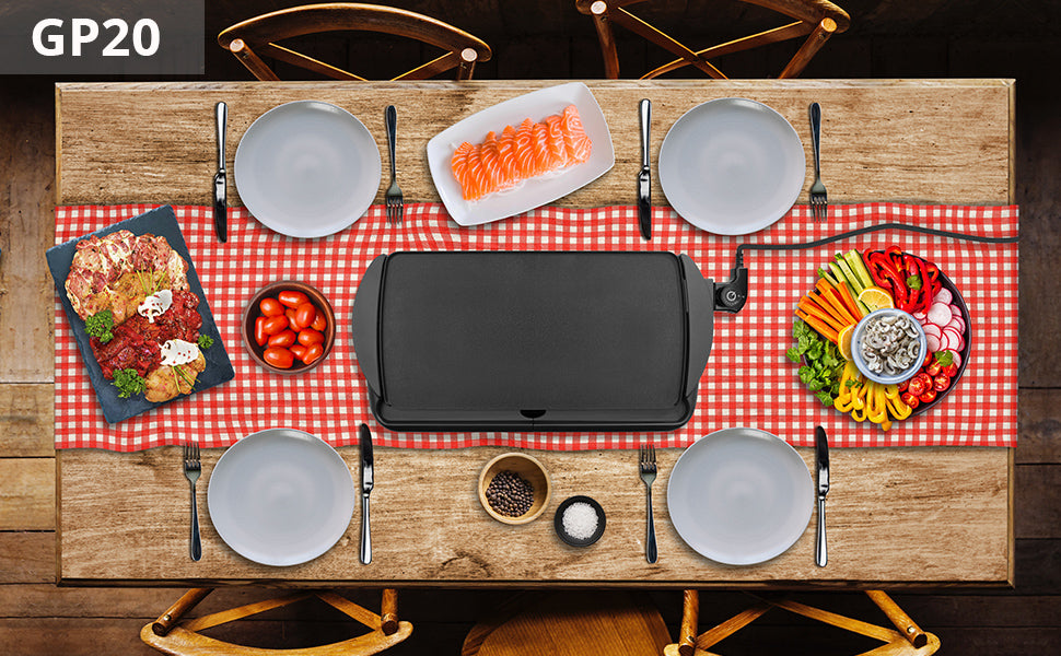 Zoomgoods GP20 electric teppanyaki grill on table surrounded by food