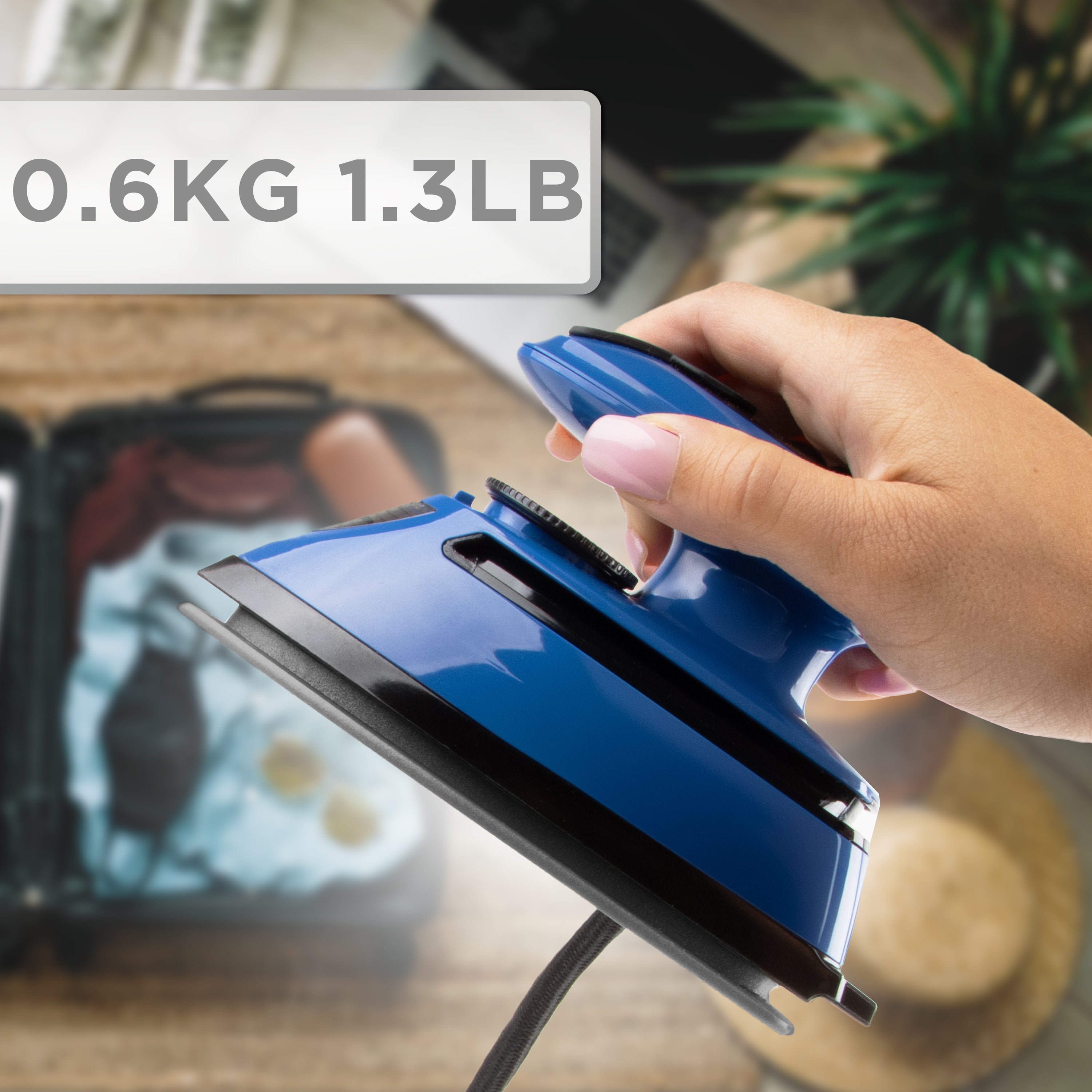 Zoomgoods Travel Iron SI4 BB Portable Steam Irons with Dual Voltage Lightweight Electric Mini Iron with Ceramic Plate 420W Compact Iron for Travelling Sewing & Holidays