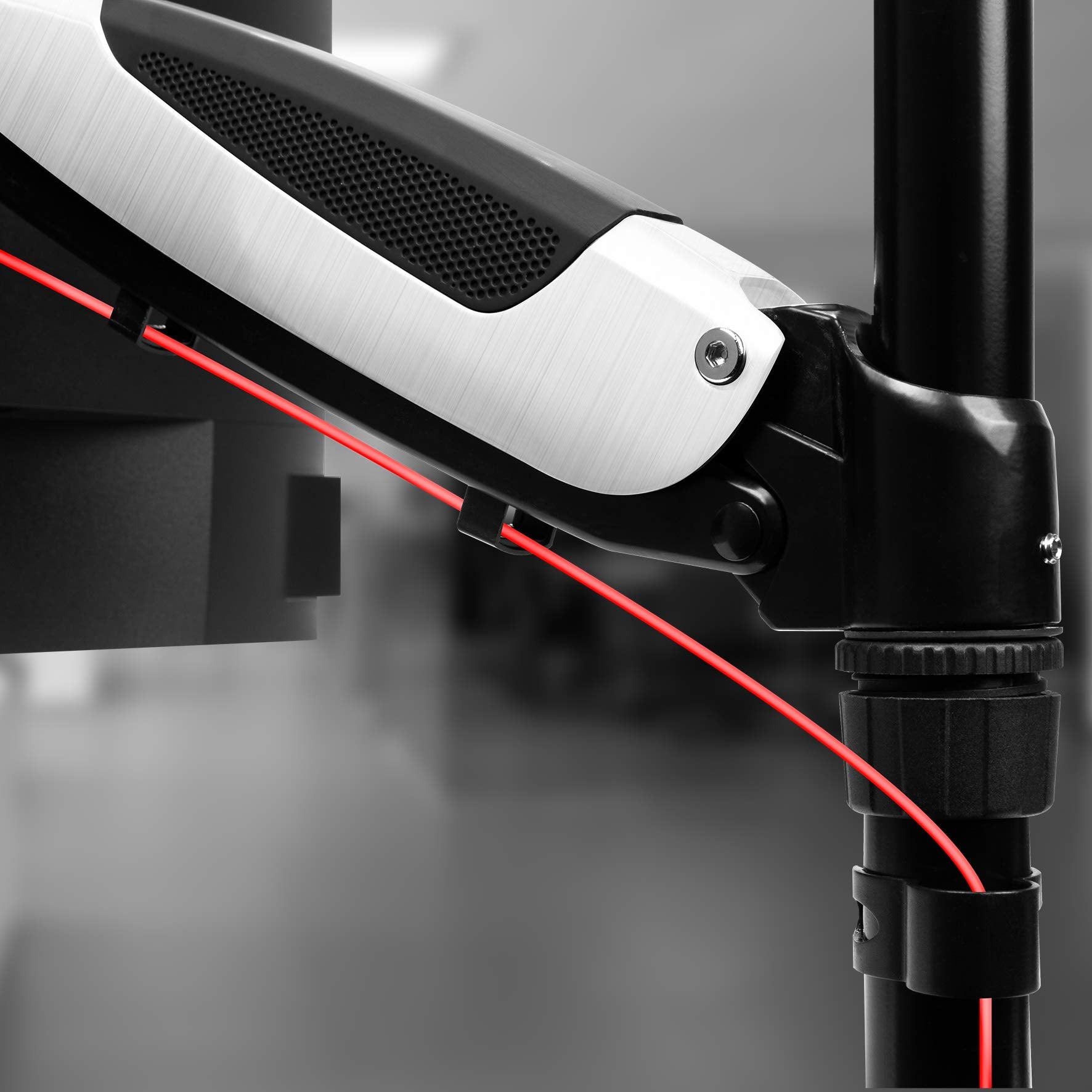 Zoomgoods Monitor Arm Stand DM653 | Triple Gas-Powered PC Desk Mount | BLACK | Height Adjustable | For Three 15-27 LED LCD Screens | VESA 75/100 | 8kg Capacity | Tilt -90°/+85°,Swivel 180°,Rotate 360°