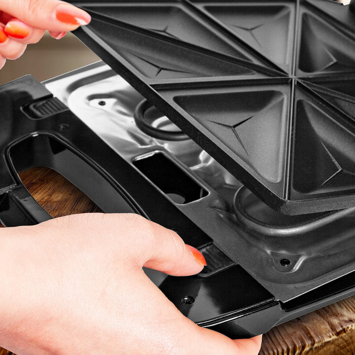 Zoomgoods 2-in-1 Toastie Maker TM60, Deep Fill 4 Toasted Sandwich and 4 Waffle Iron, INTERCHANGEABLE PLATES, 1200W, Non-Stick, Automatic Temperature Control, Comes with Sandwich Waffle Plates