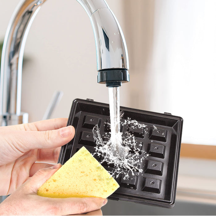 Zoomgoods 2-in-1 Single Waffle Maker and Mini Grill WM52 | Detachable and Interchangeable Plates | 520W | Non-Stick | Automatic Temperature Control | Compact Snack Maker |Toasties, Eggs, Grilled Meats