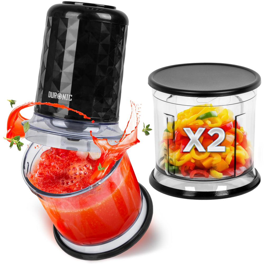 Zoomgoods CH57 BK mini food chopper showing tomato puree and peppers ready to be chopped